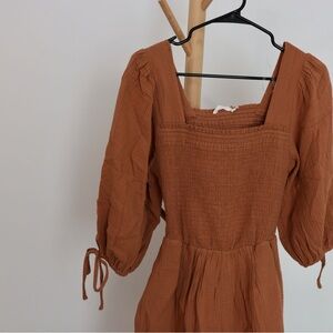 🍂RUST BOHO GAUZE ROMPER WITH TIE DETAIL AND SMOCKED BODICE🍂